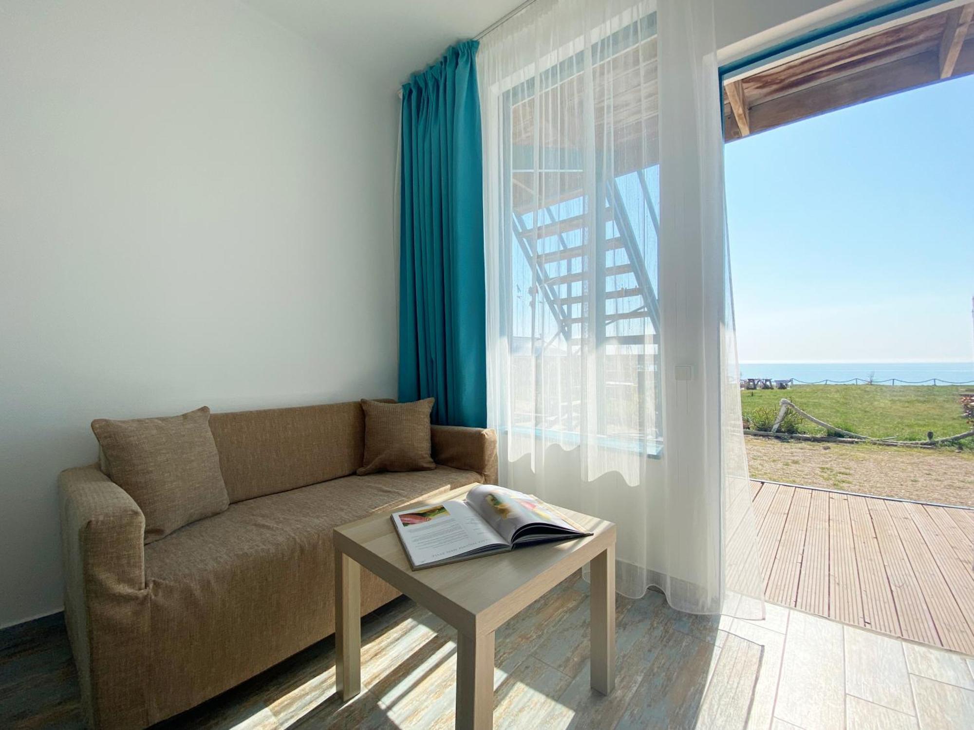 Complex Turistic Rasarit Corbu Bed & Breakfast Corbu  Exterior photo