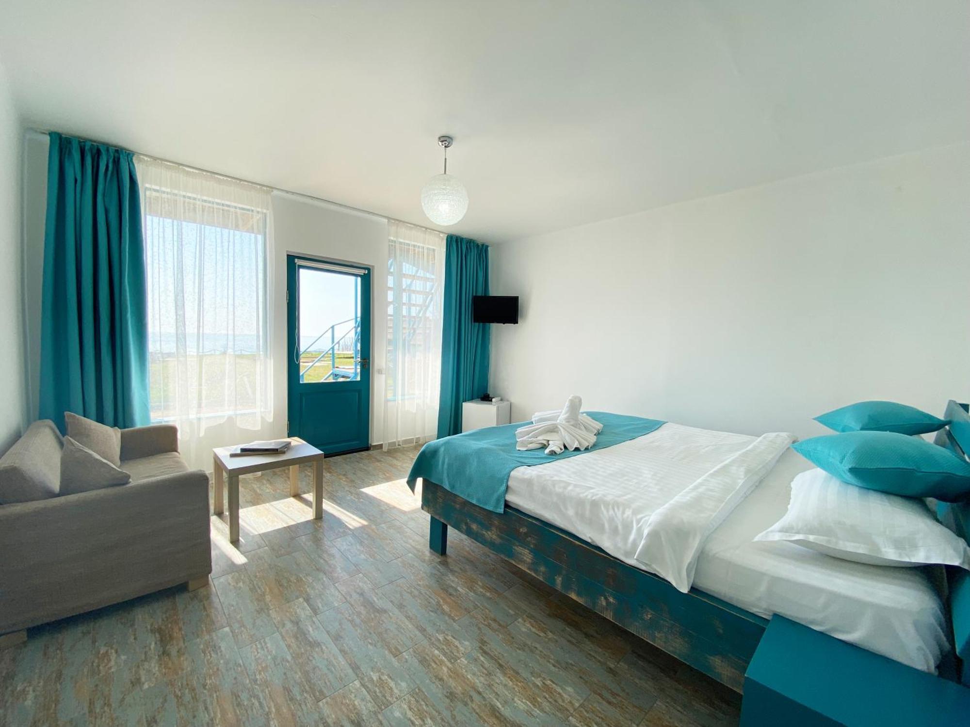 Complex Turistic Rasarit Corbu Bed & Breakfast Corbu  Exterior photo